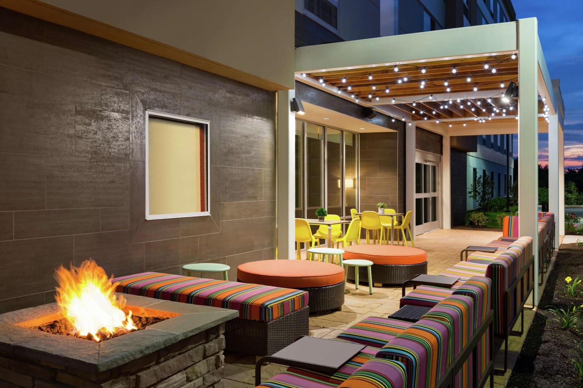 Home2 Suites By Hilton Frederick Exterior foto